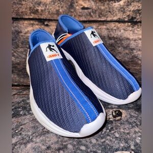 AND1 New Slip-On Stretch Cinch Basketball Shoes -Size 8.5 (Men’s) NWOB